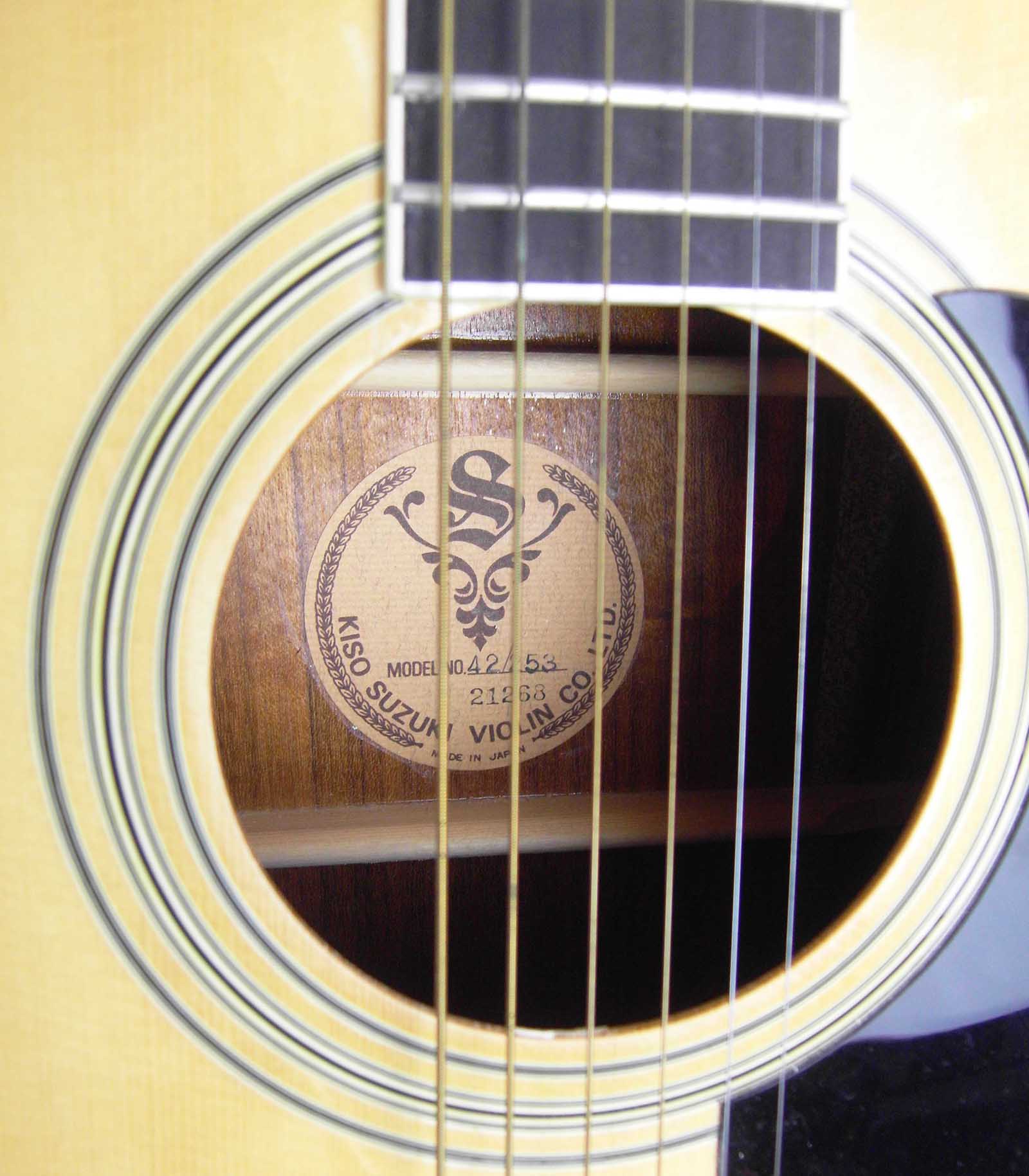 Akustikgitarre von Kiso Suzuki Modell 42/253, Japan